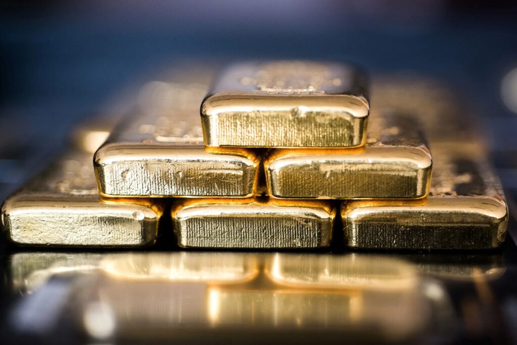 Gold Market Hit by CME Margin Raise Amid JPMorgan $6,300 Call